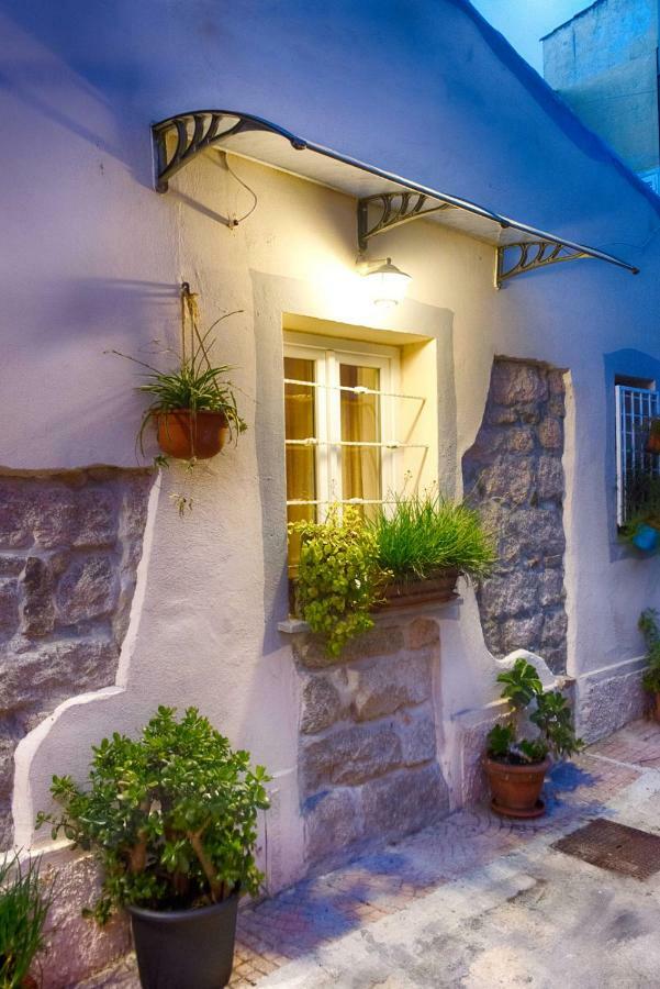 La Casetta Al Centro Di Olbia Exteriér fotografie